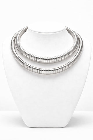 Elorae Jewelry and Accessories silver Torque Choker necklace set 16mm and 12mm on a white mannequin bust against a white background