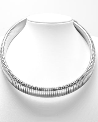 Elorae Jewelry and Accessories silver Torque Choker necklace 16mm on a white mannequin bust against a white background